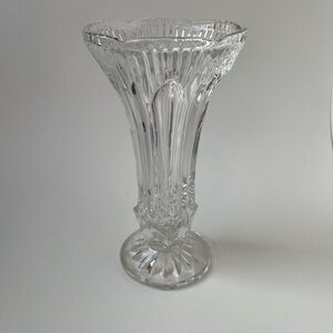 Elegant Clear Glass Vase